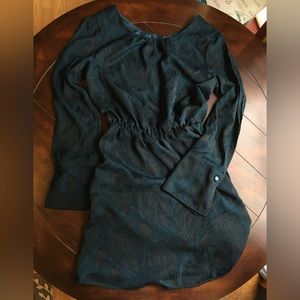 a new day Green Leaf Textured Split Sleeve Dress